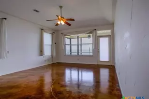 736 W Lakecrest Dr, Other, TX 78607 - Photo 11