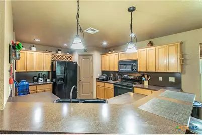 27 S Sherwood Drive, Belton, TX 76513 - Photo 5