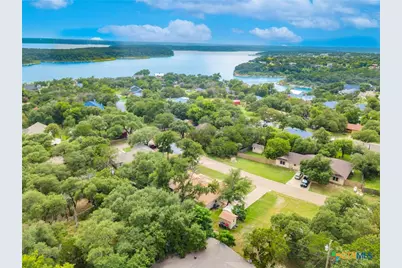 27 S Sherwood Drive, Belton, TX 76513 - Photo 37
