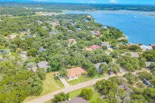 27 S Sherwood Dr, Belton, TX 76513 - Photo 31
