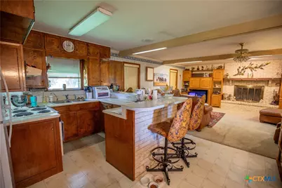 3226 State Highway 119, Yorktown, TX 78164 - Photo 33