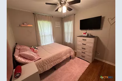 2304 E Mistletoe Avenue, Victoria, TX 77901 - Photo 19