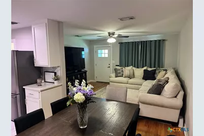2304 E Mistletoe Avenue, Victoria, TX 77901 - Photo 5