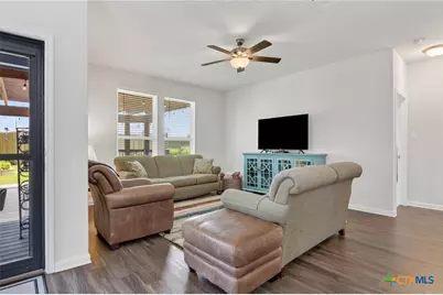 573 Summersweet Road, New Braunfels, TX 78130 - Photo 7