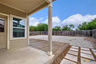 1818 Strawberry Fld, New Braunfels, TX 78130 - Photo 17