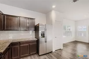 1818 Strawberry Fld, New Braunfels, TX 78130 - Photo 7