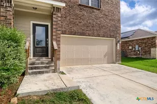 1818 Strawberry Fld, New Braunfels, TX 78130 - Photo 3