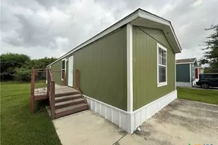 1911 Wald Rd, New Braunfels, TX 78132 - Photo 17