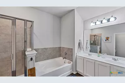 1711 Stone House, New Braunfels, TX 78132 - Photo 11