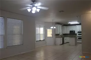 2810 Phoenix Dr, Killeen, TX 76543 - Photo 3