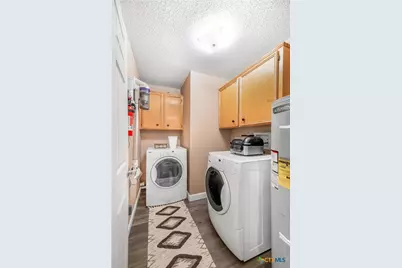 607 Dove, Victoria, TX 77905 - Photo 17