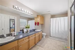 607 Dove, Victoria, TX 77905 - Photo 27