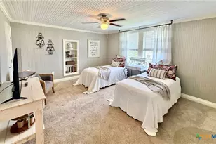602 N Ridge St, Hallettsville, TX 77964 - Photo 37