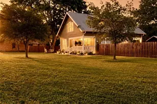 602 N Ridge St, Hallettsville, TX 77964 - Photo 1