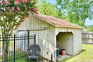 602 N Ridge St, Hallettsville, TX 77964 - Photo 45