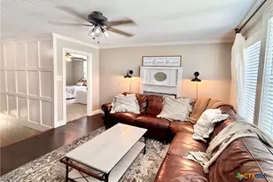 602 N Ridge St, Hallettsville, TX 77964 - Photo 31