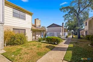 101 A Maplewood Dr, Victoria, TX 77901 - Photo 21