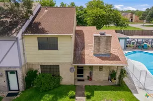 101 A Maplewood Dr, Victoria, TX 77901 - Photo 1