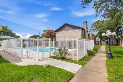 101-A Maplewood Drive #20, Victoria, TX 77901 - Photo 27
