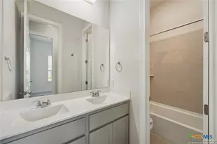 1606 Folk Victorian, New Braunfels, TX 78132 - Photo 37