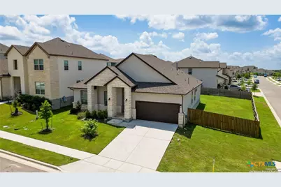 1606 Folk Victorian, New Braunfels, TX 78132 - Photo 3