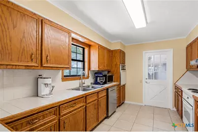 234 Maguey Drive, Victoria, TX 77905 - Photo 13