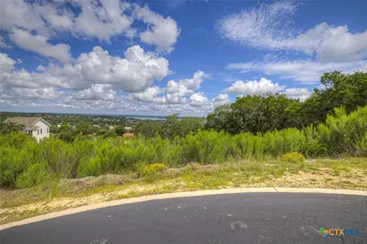 980 El Capitan Trail, Canyon Lake, TX 78133 - Photo 5