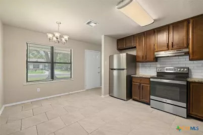 1101 E Avenue O, Belton, TX 76513 - Photo 15