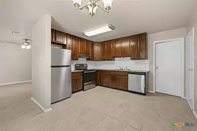 1101 E Avenue O, Belton, TX 76513 - Photo 13
