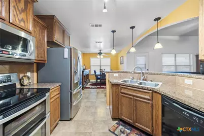 2402 Scott Drive, Copperas Cove, TX 76522 - Photo 11