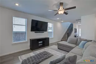 3257 Fox Sedge, New Braunfels, TX 78130 - Photo 7