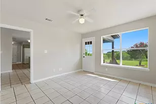 913 Ridge Dr, San Marcos, TX 78666 - Photo 27