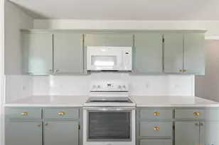 913 Ridge Dr, San Marcos, TX 78666 - Photo 11
