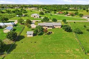 913 Ridge Dr, San Marcos, TX 78666 - Photo 39