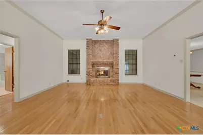 1940 Squire Circle, New Braunfels, TX 78130 - Photo 7