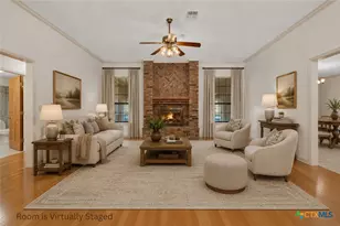 1940 Squire Circle, New Braunfels, TX 78130 - Photo 5