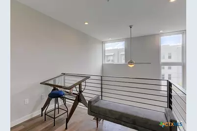 2002 E 7th Street #215, Austin, TX 78702 - Photo 11