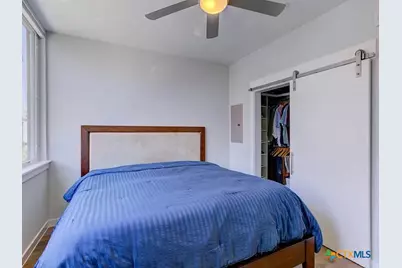 2002 E 7th Street #215, Austin, TX 78702 - Photo 13