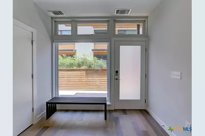 2002 E 7th Street #215, Austin, TX 78702 - Photo 5