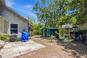 203 Ernst St, Victoria, TX 77901 - Photo 25