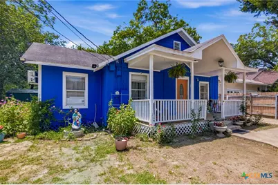 203 Ernst Street, Victoria, TX 77901 - Photo 5