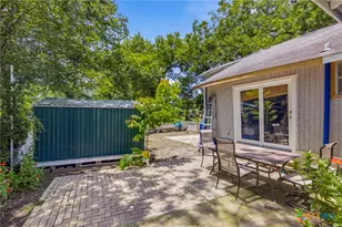 203 Ernst St, Victoria, TX 77901 - Photo 23