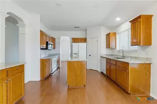 127 Harvest Loop, Harker Heights, TX 76548 - Photo 9