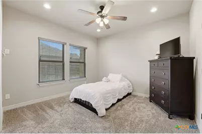 4572 Prairie Summit, Seguin, TX 78155 - Photo 35