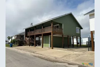 103 W Commerce Street, Port O'Connor, TX 77982 - Photo 1