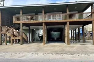 103 W Commerce St, Port O'Connor, TX 77982 - Photo 17