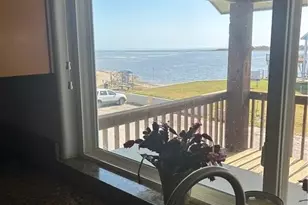 103 W Commerce St, Port O'Connor, TX 77982 - Photo 5