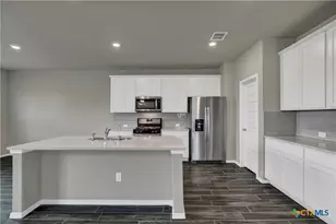 267 Kinsley Wy, New Braunfels, TX 78130 - Photo 11