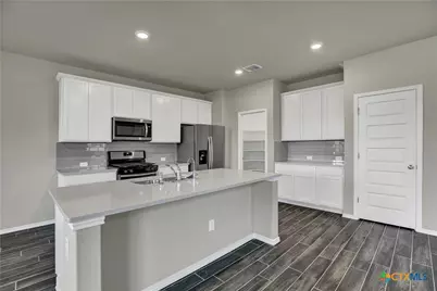 267 Kinsley Way, New Braunfels, TX 78130 - Photo 7