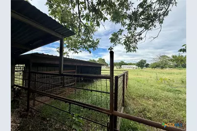 17 County Road 236A, Gonzales, TX 78629 - Photo 35